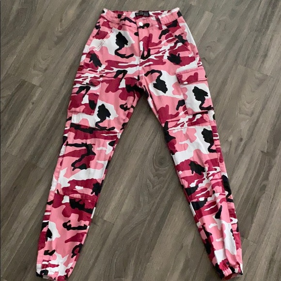 Camouflage cargo pants - Picture 4 of 4